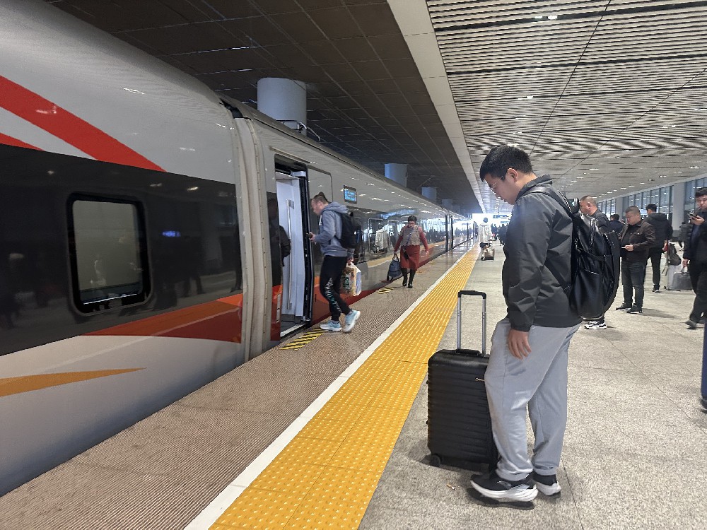 1733831106979258.jpg 1733831106979258.jpg