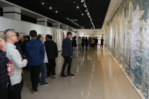 周鹏飞毛体书法·大写意画艺术大展在德州董子文化街美术馆开幕