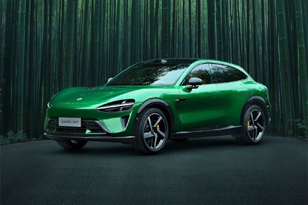 卢伟冰谈小米YU7价格:成本增加很多